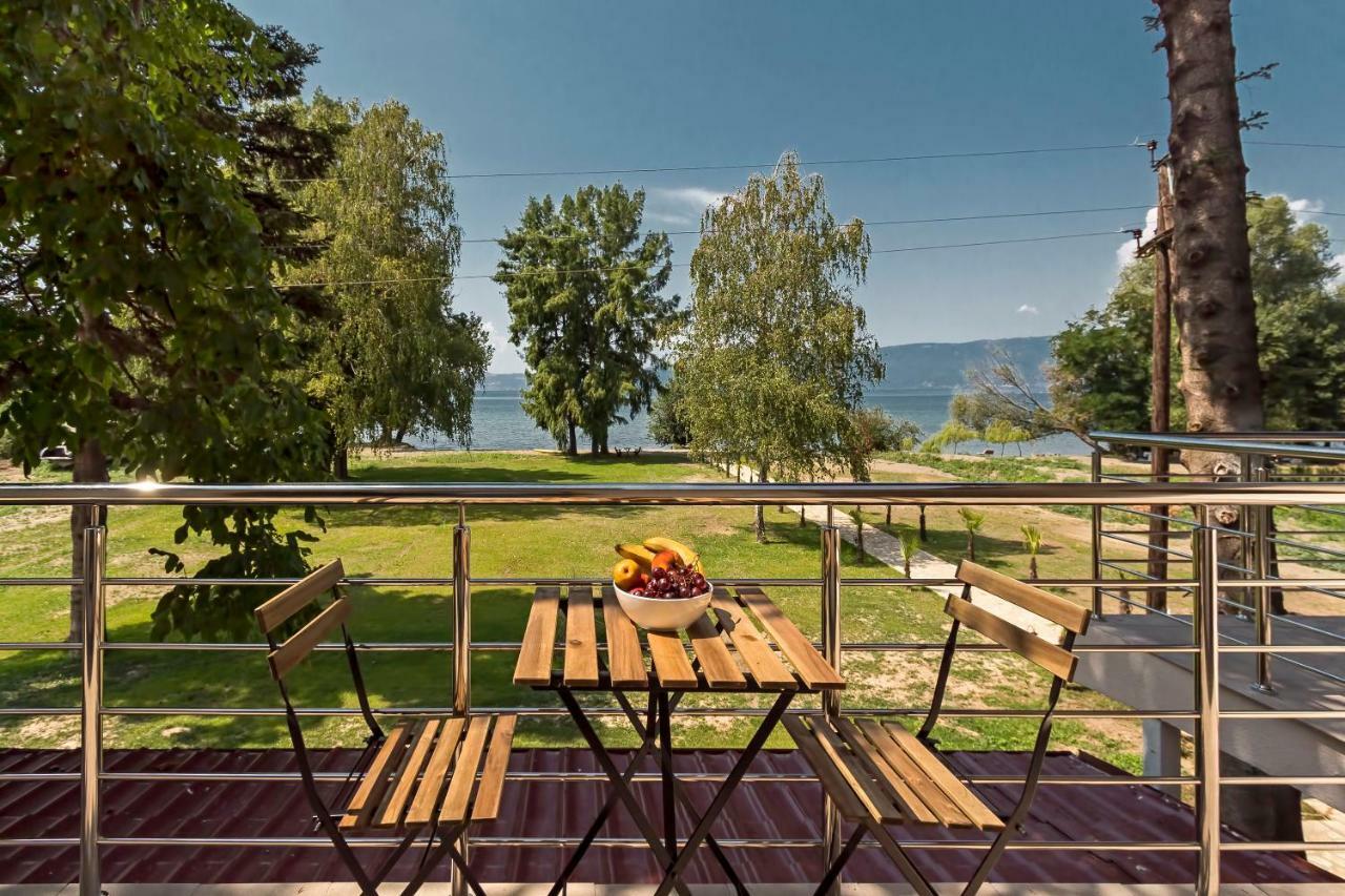 Green Space Hotel Ohrid Bagian luar foto