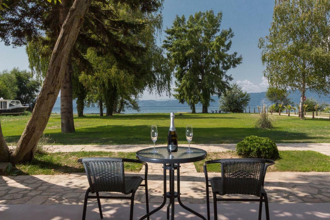 Green Space Hotel Ohrid Bagian luar foto